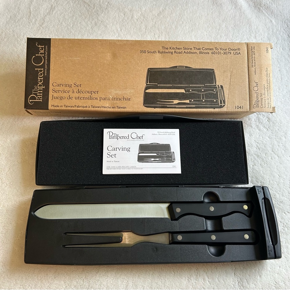 Pampered Chef Carving Set knife and fork black silver kitchen